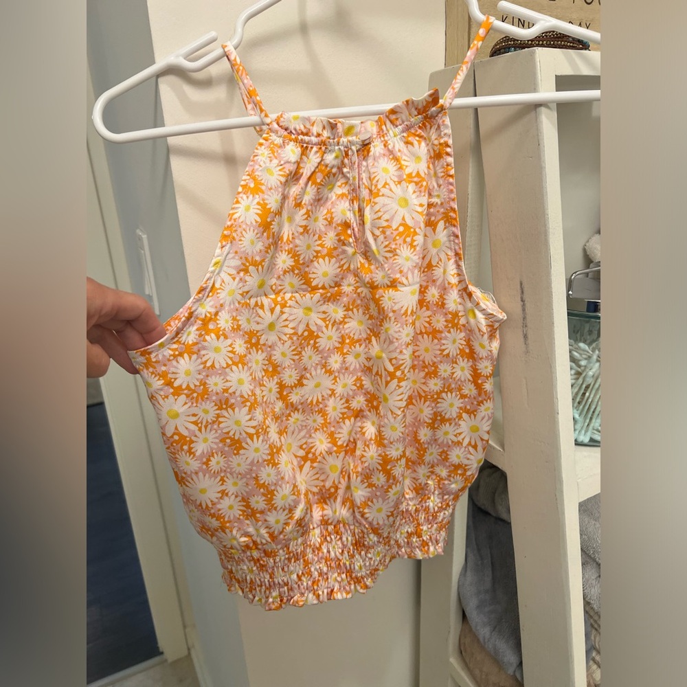 NWOT Halter tank spring summer top! Small